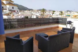Image 4 thumb