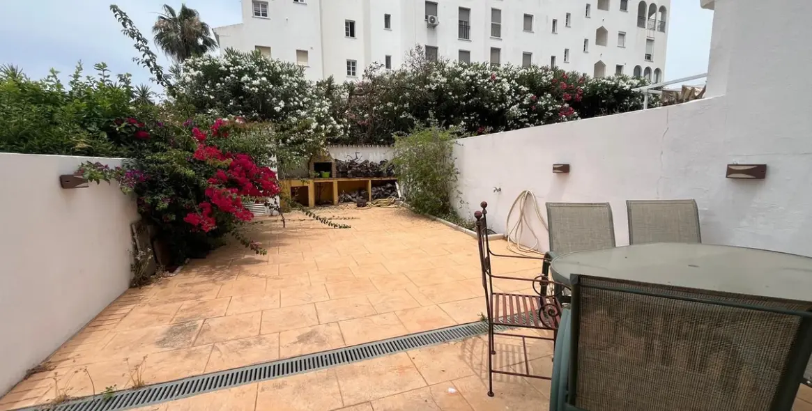 Продажа апартаментов на первом этаже в Estepona 30