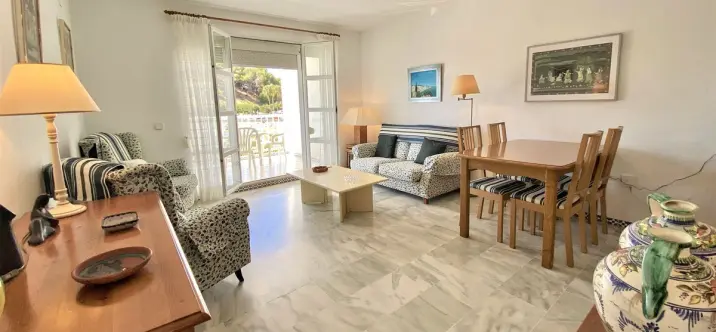 Venta de apartamento en planta media en Fuengirola 3
