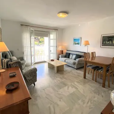 Venta de apartamento en planta media en Fuengirola