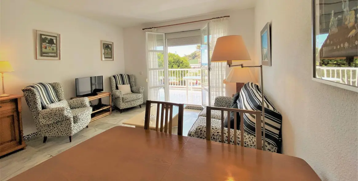 Venta de apartamento en planta media en Fuengirola 8