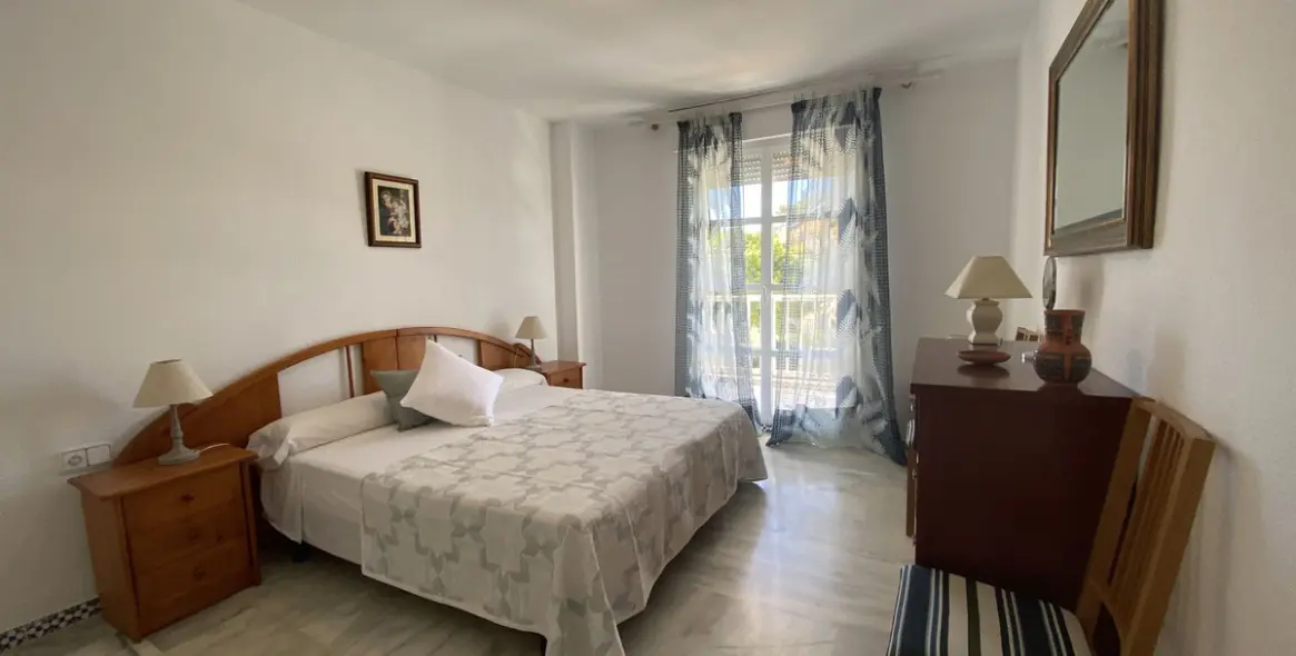 Venta de apartamento en planta media en Fuengirola 17