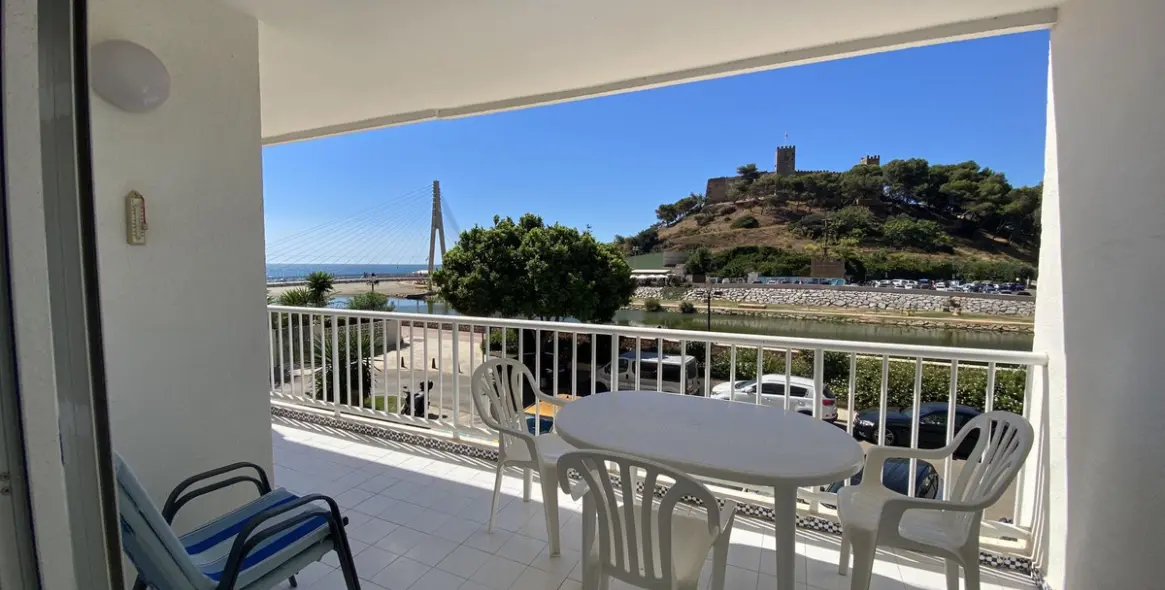 Venta de apartamento en planta media en Fuengirola 38