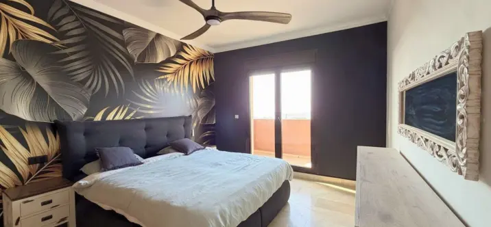 Продажа дома на две семьи в Estepona 4