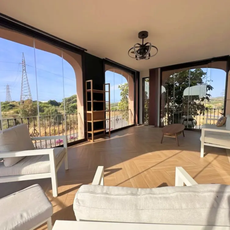 Sale of semi-detached house in Estepona