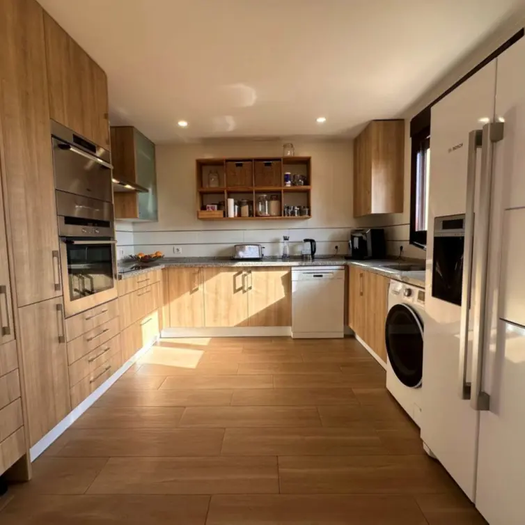 Sale of semi-detached house in Estepona