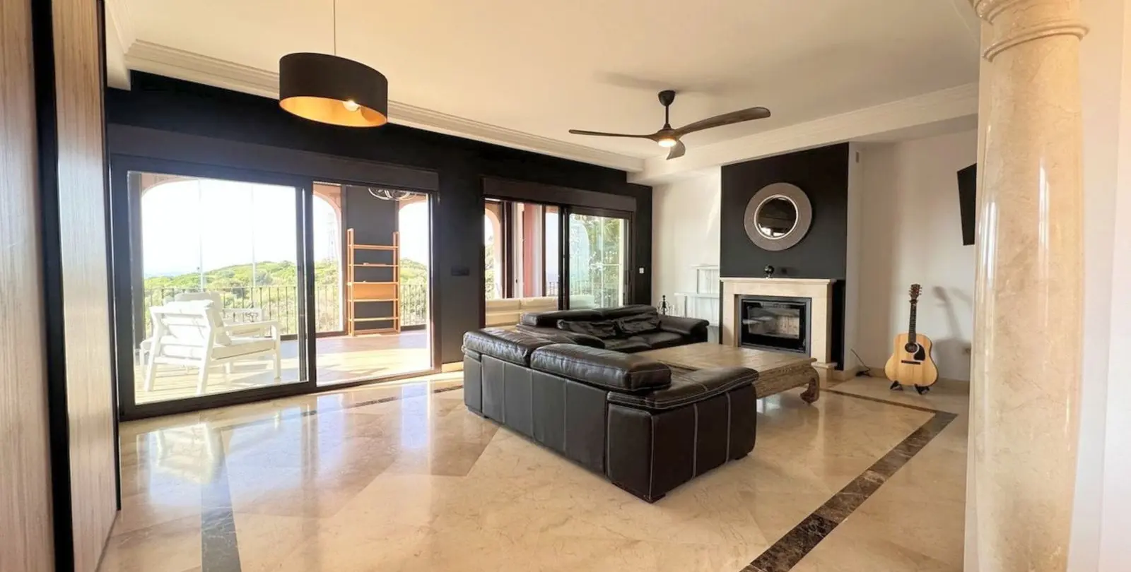 Sale of semi-detached house in Estepona 9