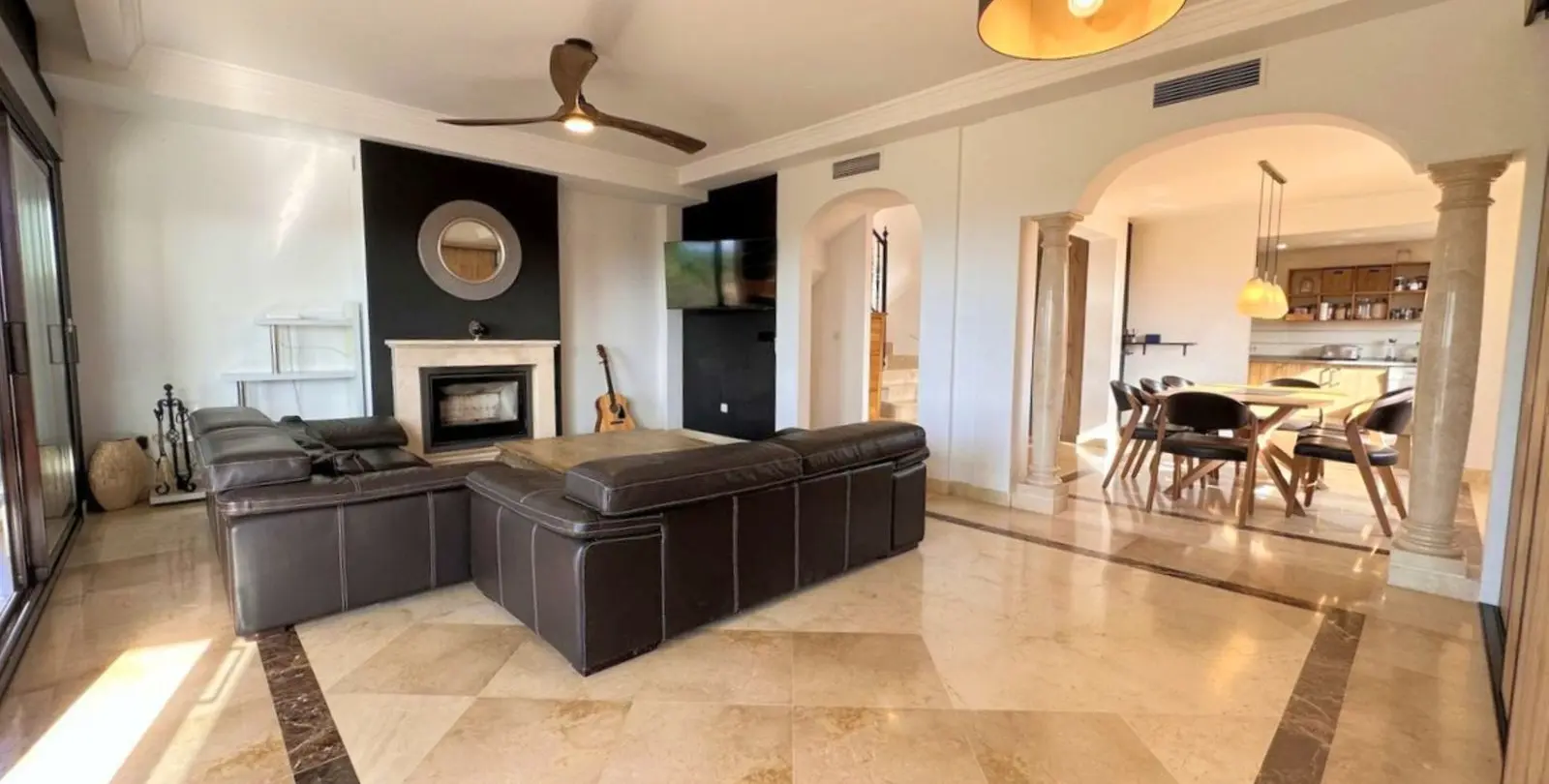 Sale of semi-detached house in Estepona 10
