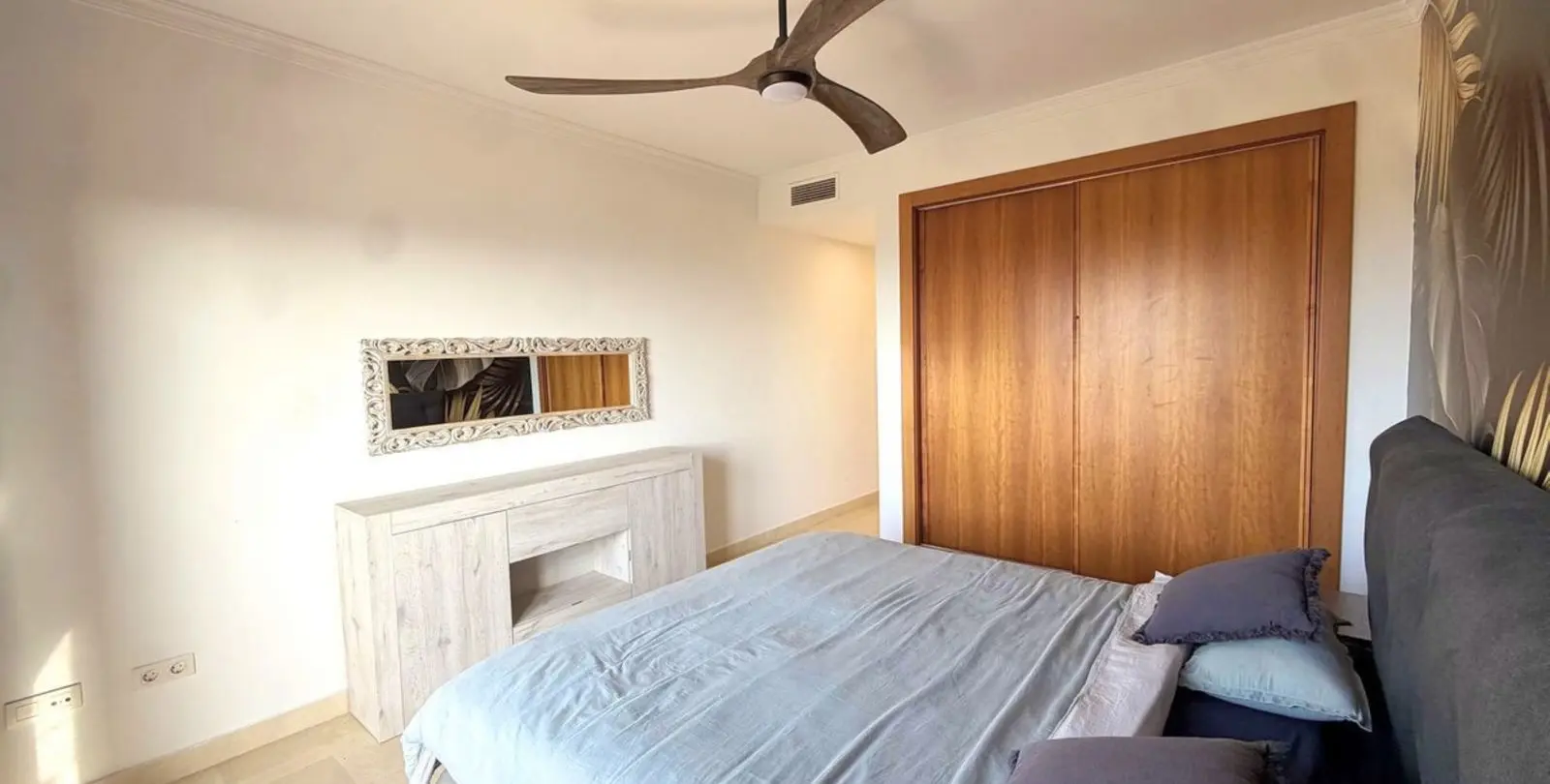 Sale of semi-detached house in Estepona 18