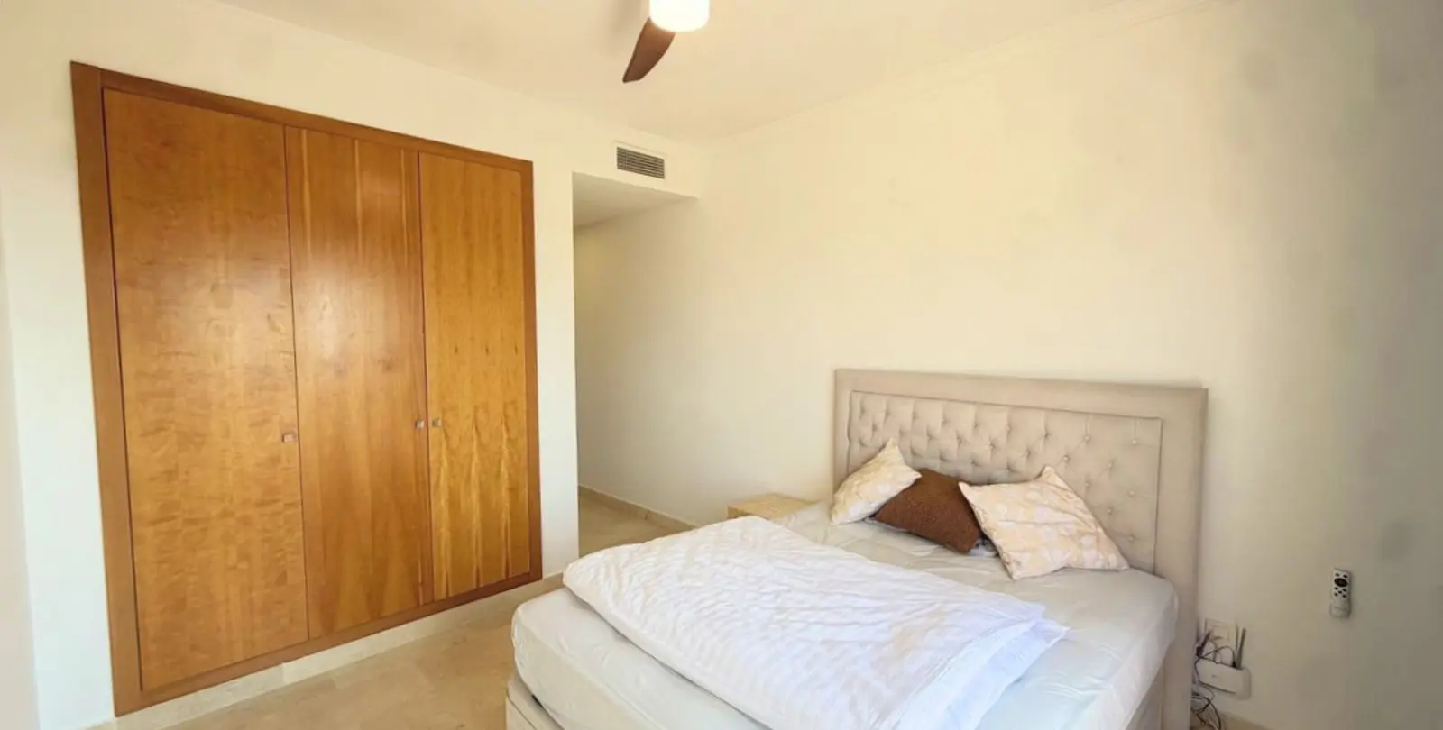 Sale of semi-detached house in Estepona 39