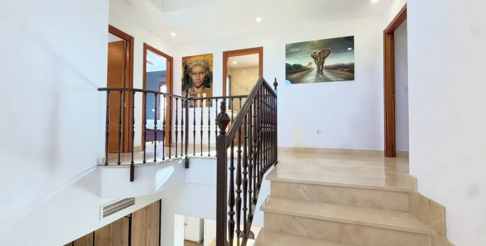 Sale of semi-detached house in Estepona 46