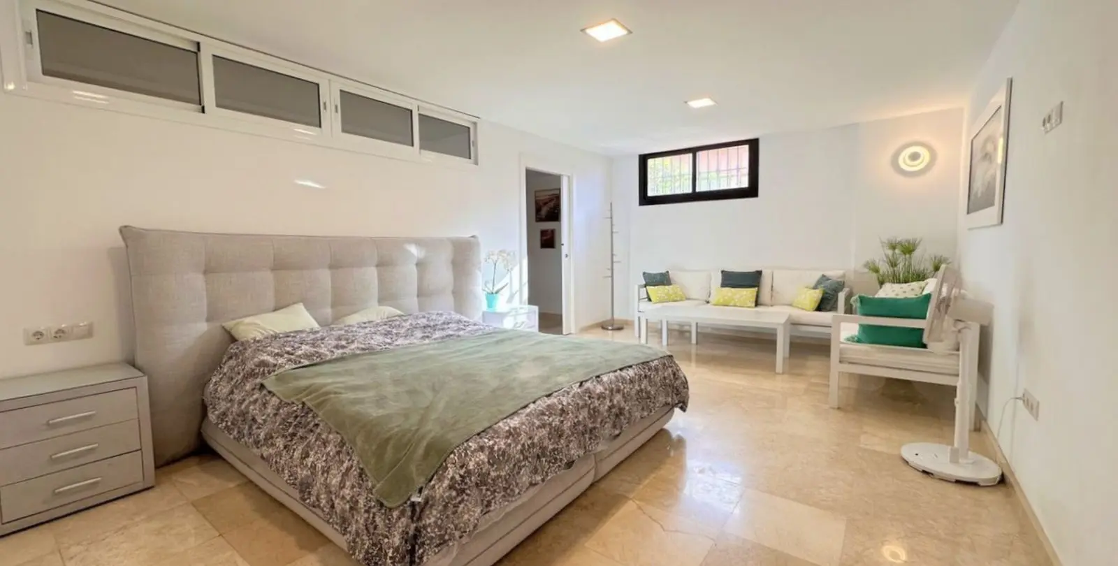 Sale of semi-detached house in Estepona 56