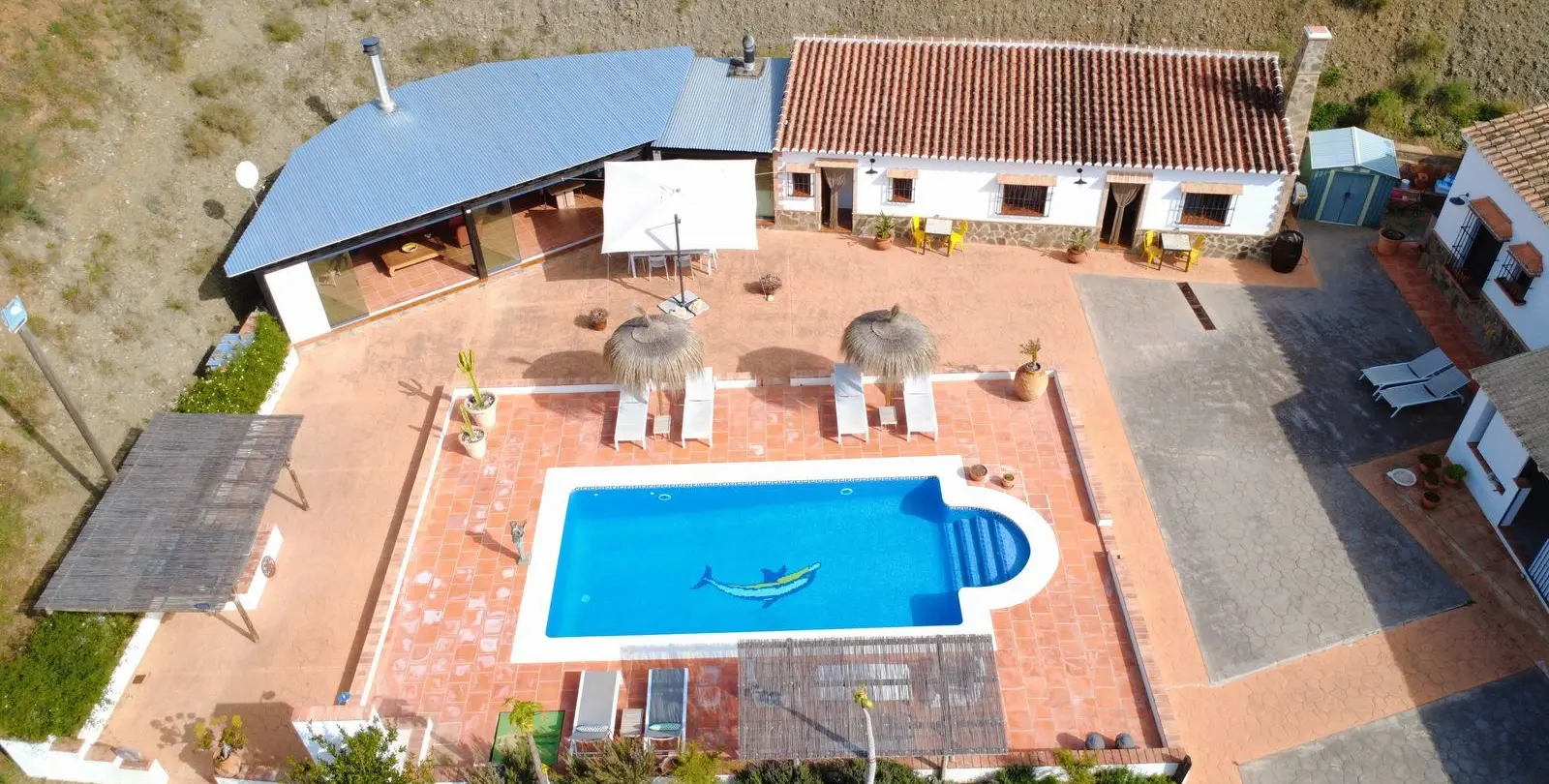 Sale of detached villa in Alora 3