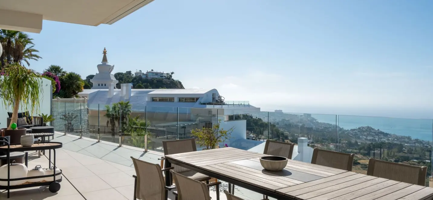 Venta de ático dúplex en Benalmadena Pueblo 1