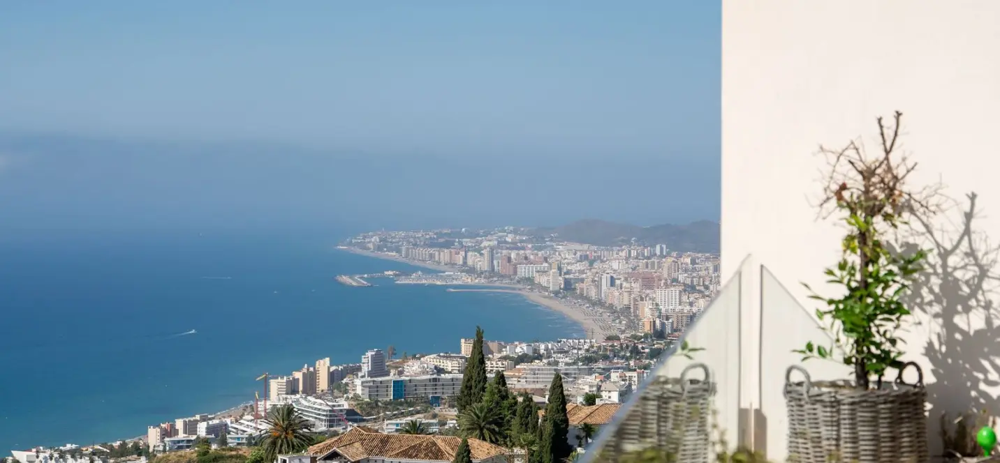 Venta de ático dúplex en Benalmadena Pueblo 2