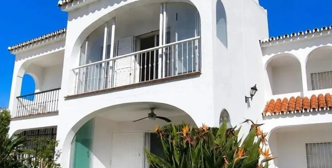 Продажа таунхауса в Riviera del Sol 2
