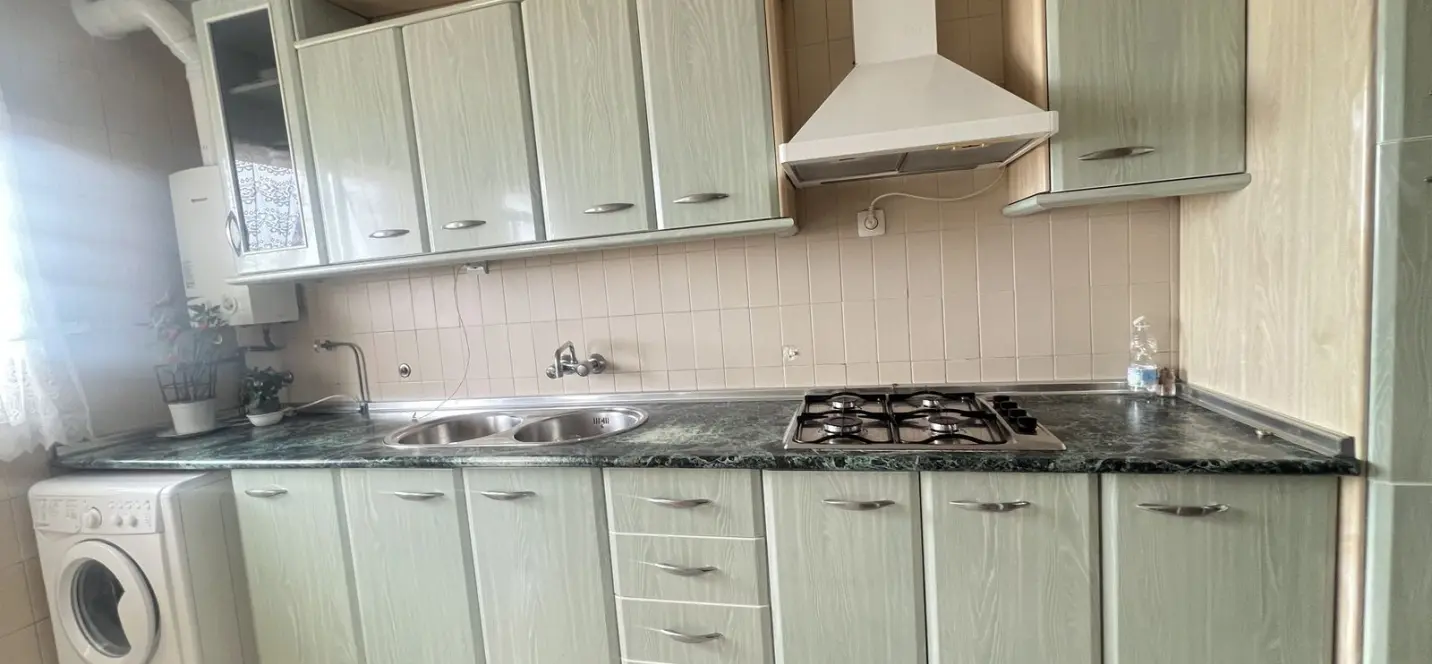 Sale of penthouse in Málaga 4