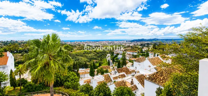 Продажа двухуровневых апартаментов в Mijas Costa 2