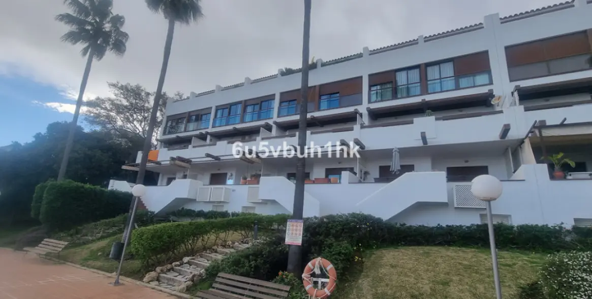 Продажа двухуровневых апартаментов в Mijas Costa 19