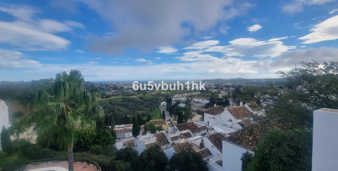 Продажа двухуровневых апартаментов в Mijas Costa 25