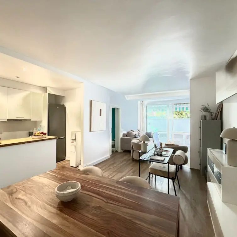 Sale of ground floor apartment in Marbella