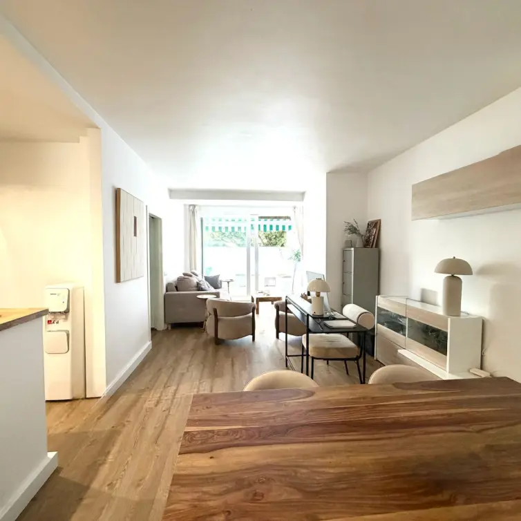 Sale of ground floor apartment in Marbella