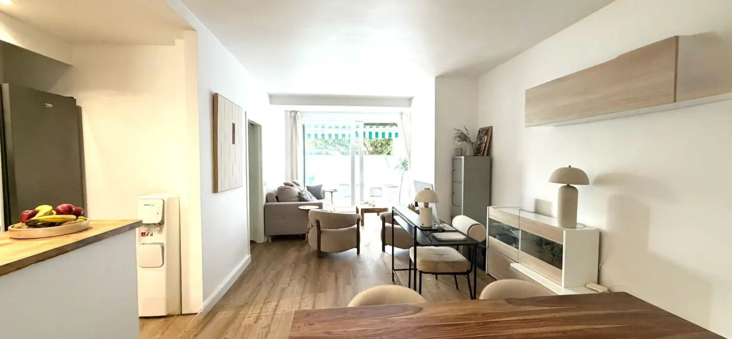 Sale of ground floor apartment in Marbella 1