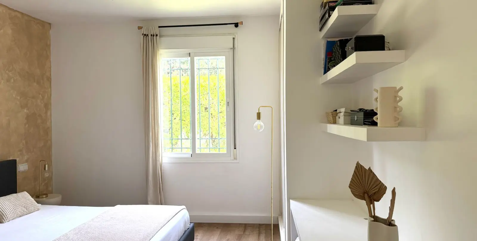 Sale of ground floor apartment in Marbella 10