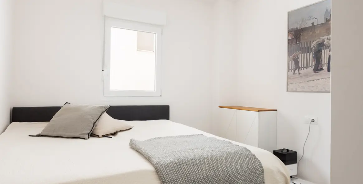 Sale of middle floor apartment in La Campana 11