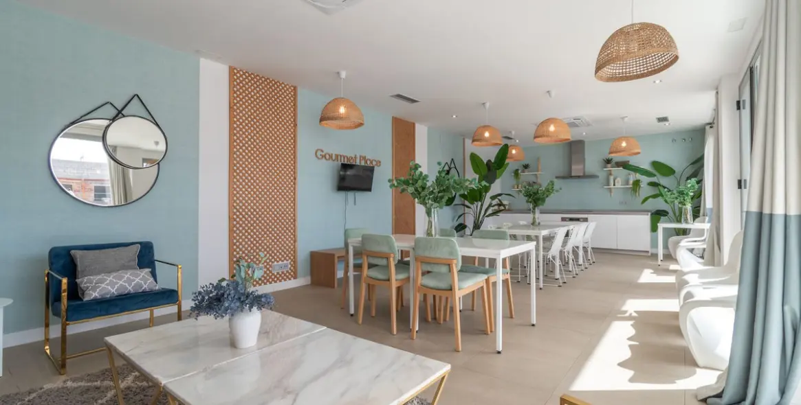 Sale of middle floor apartment in Benalmadena Pueblo 27
