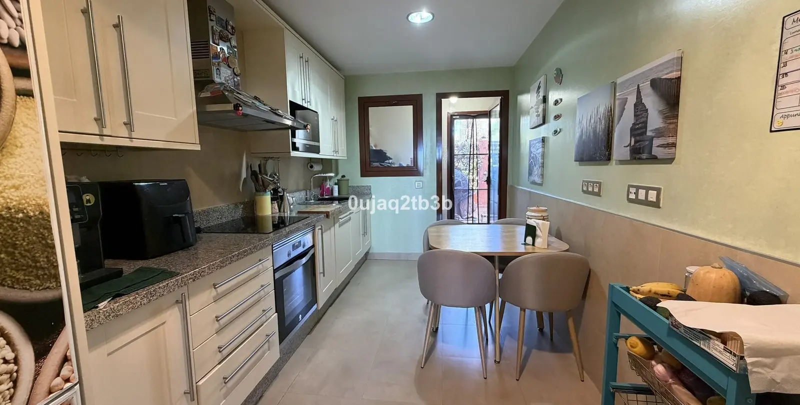 Venta de apartamento en planta baja en Benahavís 7