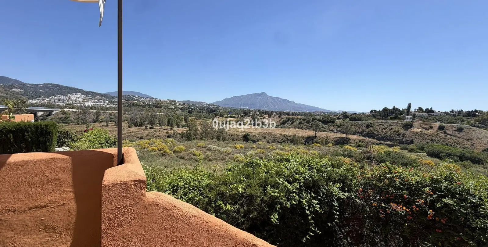 Venta de apartamento en planta baja en Benahavís 21