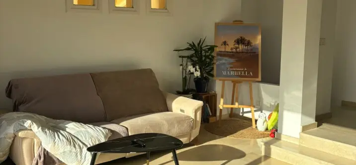 Sale of townhouse in Calahonda 4