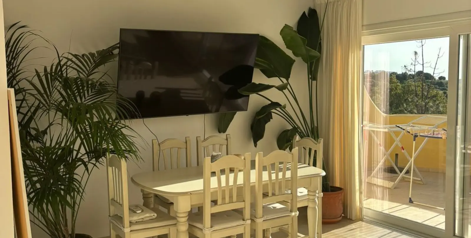 Sale of townhouse in Calahonda 7