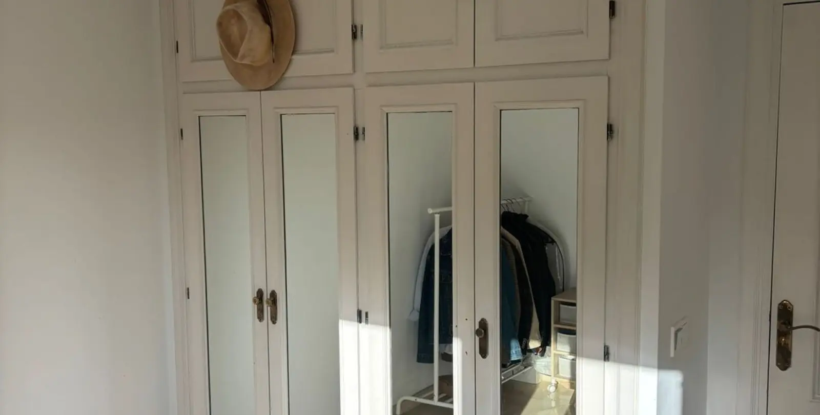Sale of townhouse in Calahonda 29