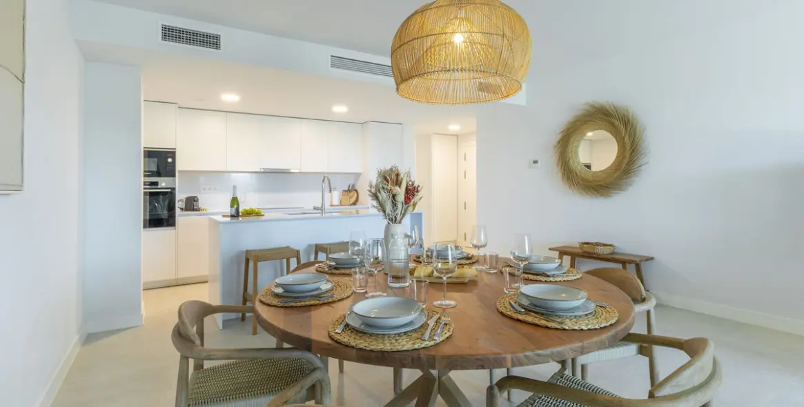 Venta de apartamento en planta baja en Estepona 3