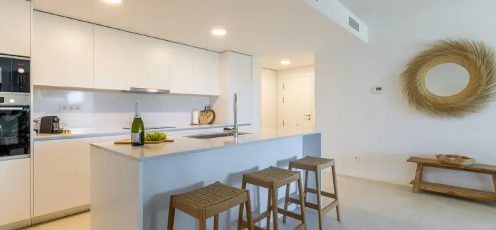 Venta de apartamento en planta baja en Estepona 4