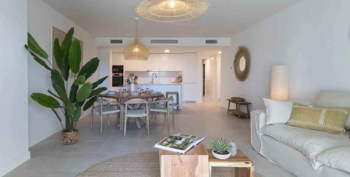 Venta de apartamento en planta baja en Estepona 8