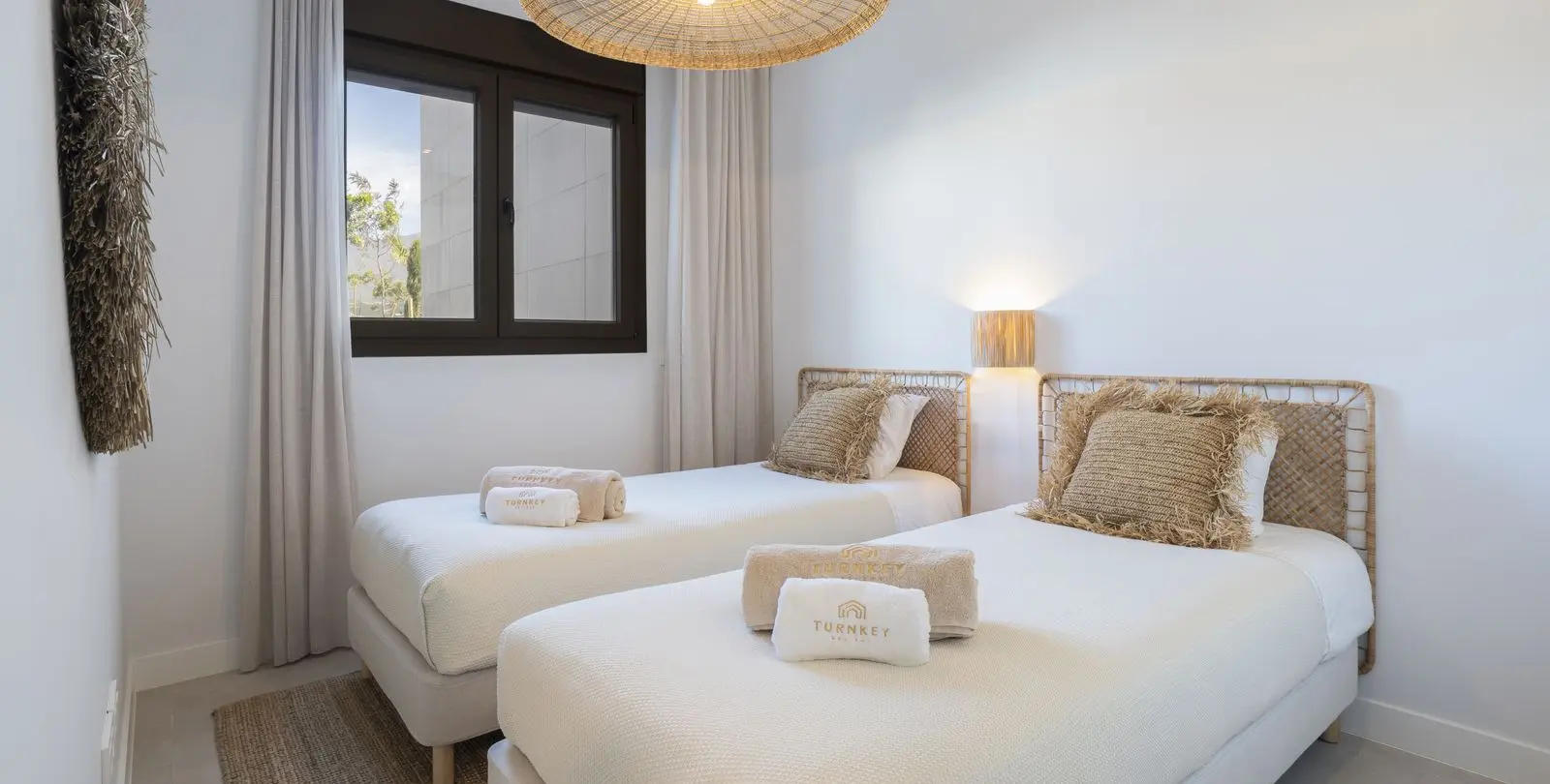Продажа апартаментов на первом этаже в Estepona 17