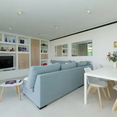 Venta de apartamento en planta media en Higueron