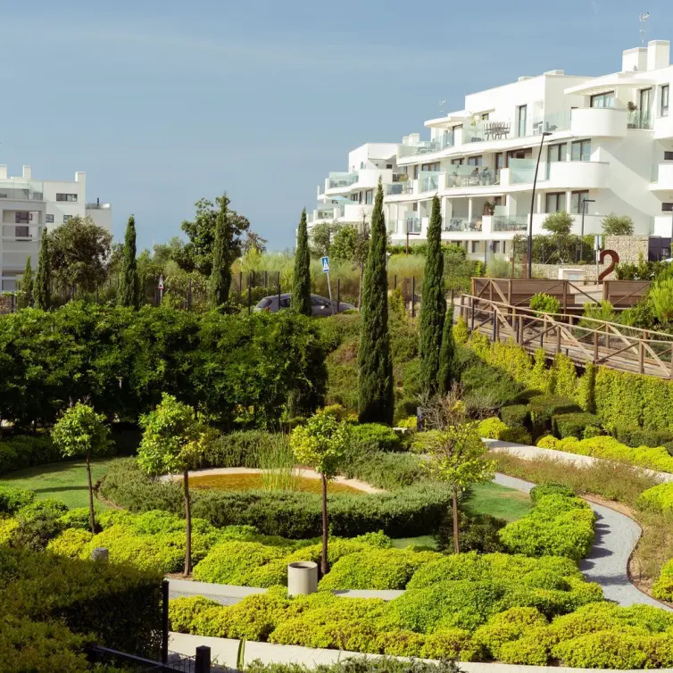 Venta de apartamento en planta media en Higueron