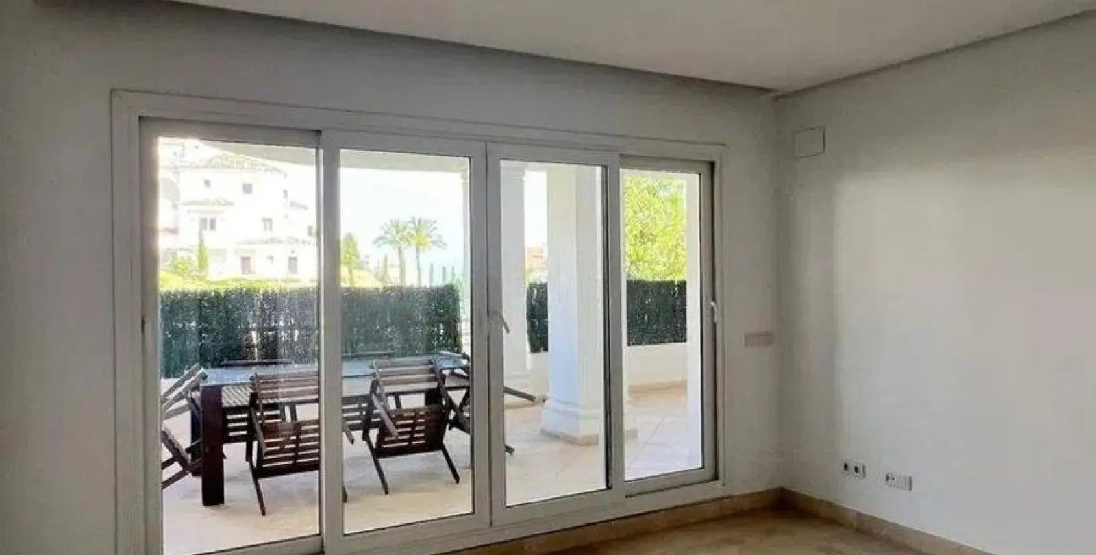 Venta de apartamento en planta baja en Nueva Andalucía 4