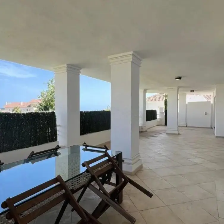 Venta de apartamento en planta baja en Nueva Andalucía