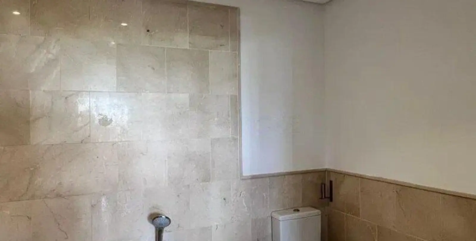 Venta de apartamento en planta baja en Nueva Andalucía 19