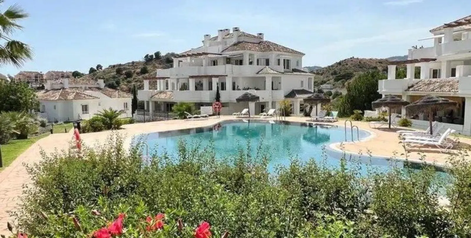 Venta de apartamento en planta baja en Nueva Andalucía 25