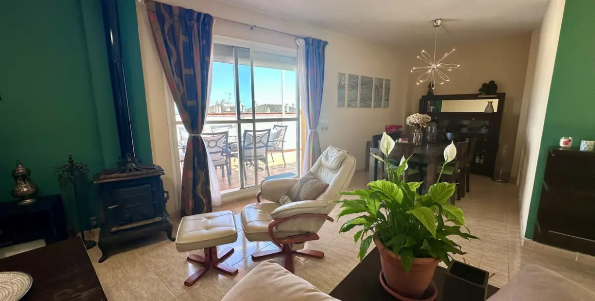 Sale of penthouse in San Pedro de Alcántara 23