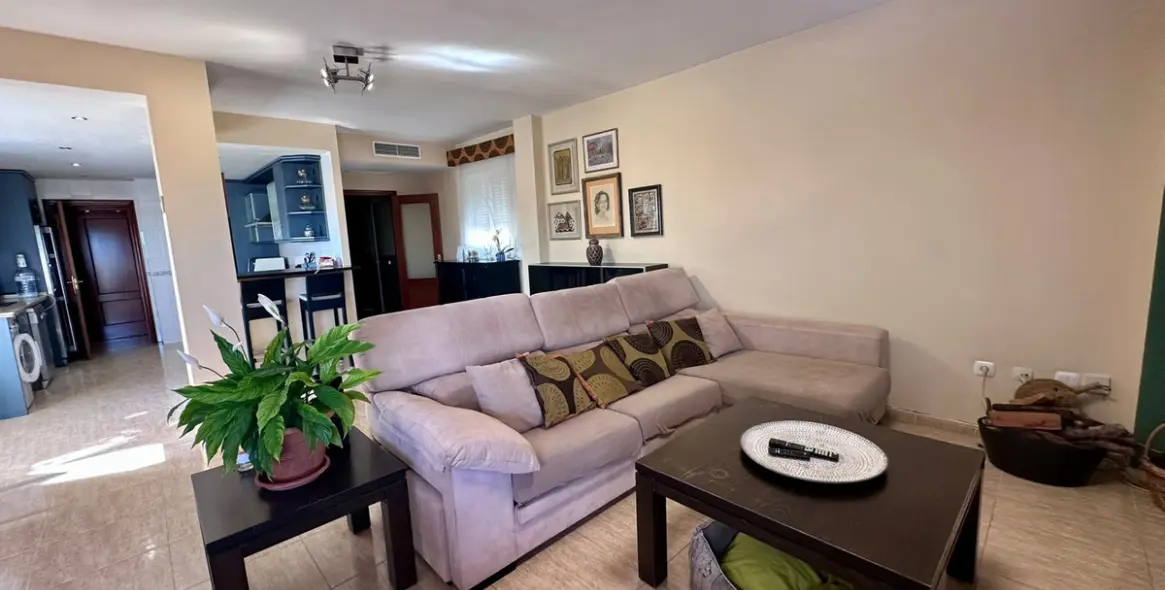 Sale of penthouse in San Pedro de Alcántara 35