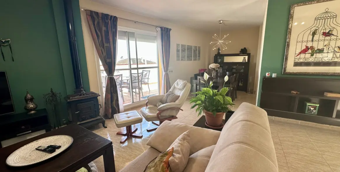 Sale of penthouse in San Pedro de Alcántara 37