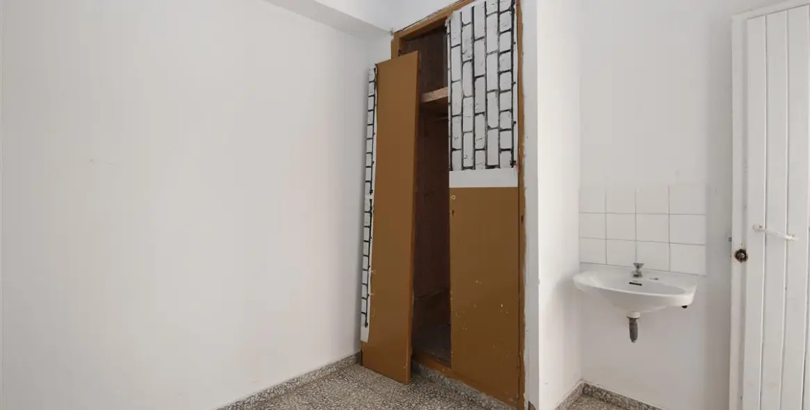 Sale of townhouse in Estepona 13