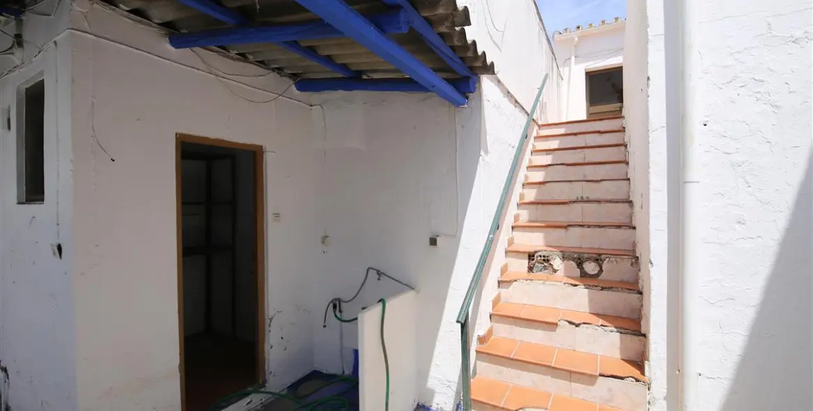 Sale of townhouse in Estepona 18